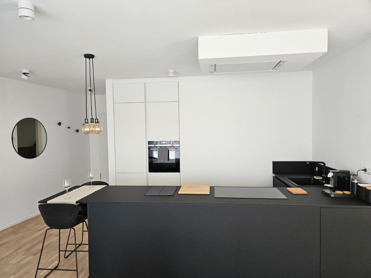 New Spacious Two Bedroom Center With Parking, Near Public Transport لوكسمبورغ المظهر الخارجي الصورة
